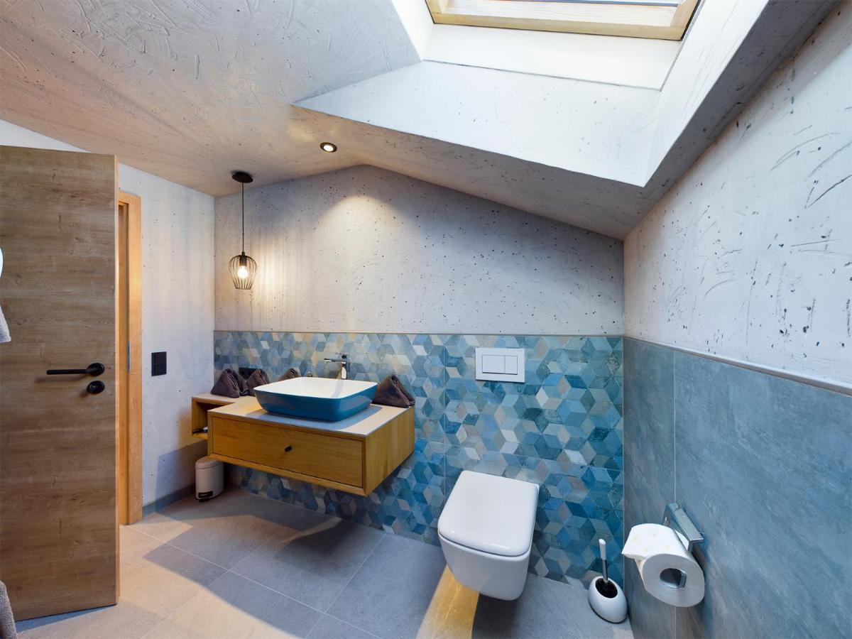 Hausberg No. 2 // Neu Apartment การ์มิช-พาร์เทนเคียร์เชน ภายนอก รูปภาพ
